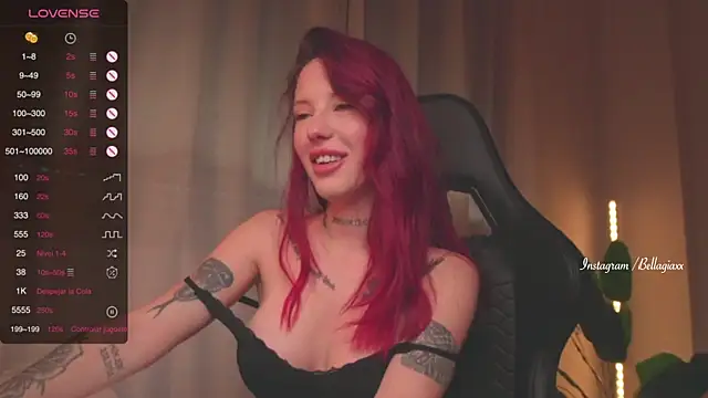 Snapshot of BellaGiaxx chatting on December 29, 12:34 pm BellaGiaxx online show from December 29, 12:34 pm