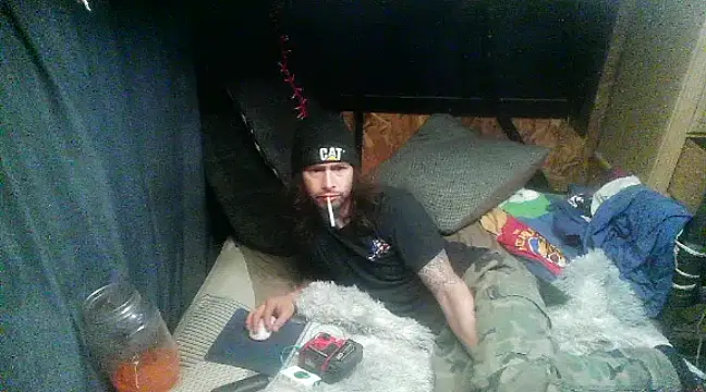 cdressupdiva online show from December 8, 7:32 pm