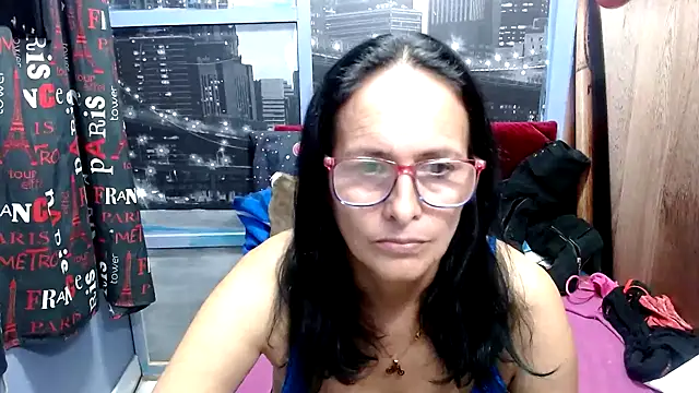 Snapshot of Nastylatinaxxx chatting on January 3, 3:49 am Nastylatinaxxx online show from January 3, 3:49 am