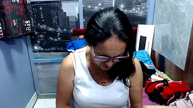 Snapshot of Nastylatinaxxx chatting on January 15, 10:46 pm Nastylatinaxxx online show from January 15, 10:46 pm
