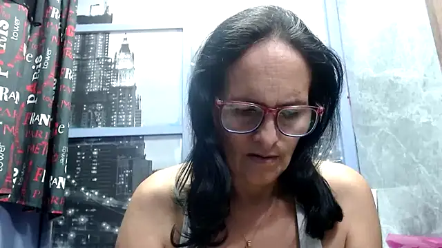 Snapshot of Nastylatinaxxx chatting on March 6, 10:47 pm Nastylatinaxxx online show from March 6, 10:47 pm