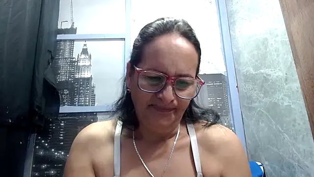 Nastylatinaxxx online show from May 29, 11:41 am