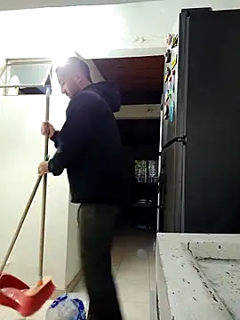 sebasxx97 online show from September 19, 10:49 am