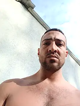 Snapshot of sebasxx97 chatting on July 22, 1:03 pm sebasxx97 online show from July 22, 1:03 pm