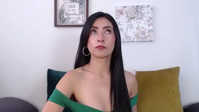 Snapshot of JainaRogers chatting on June 23, 4:38 pm JainaRogers online show from June 23, 4:38 pm