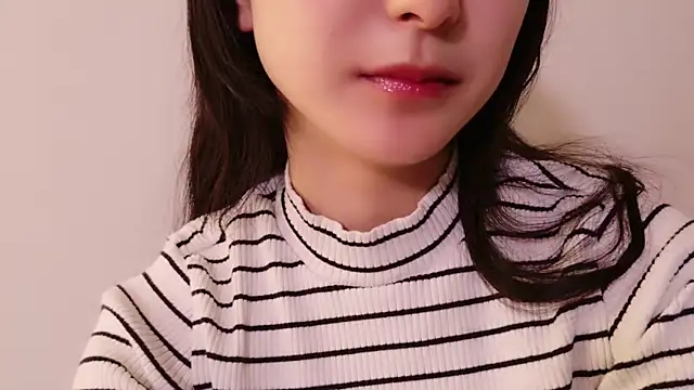 Snapshot of POCARI_SWEAT chatting on February 1, 12:26 pm POCARI SWEAT online show from February 1, 12:26 pm