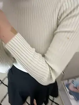 Snapshot of POCARI_SWEAT chatting on October 8, 10:35 am POCARI SWEAT online show from October 8, 10:35 am