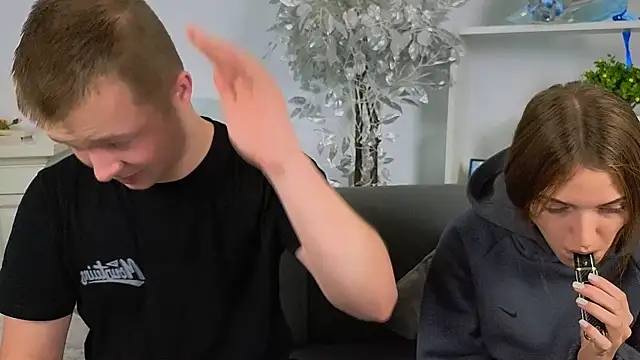  Olli  Stiw  online show from October 22, 8:14 am