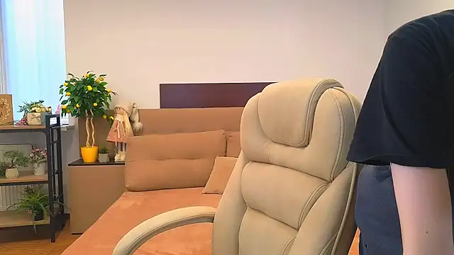  Olli  Stiw  online show from March 9, 9:46 am