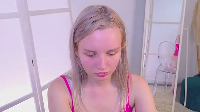 Snapshot of Beatrica_Klein chatting on September 16, 4:08 pm Beatrica Klein online show from September 16, 4:08 pm