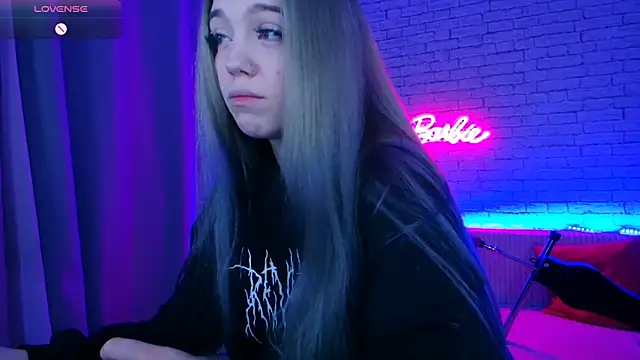 -Stacyy- online show from January 26, 1:09 am