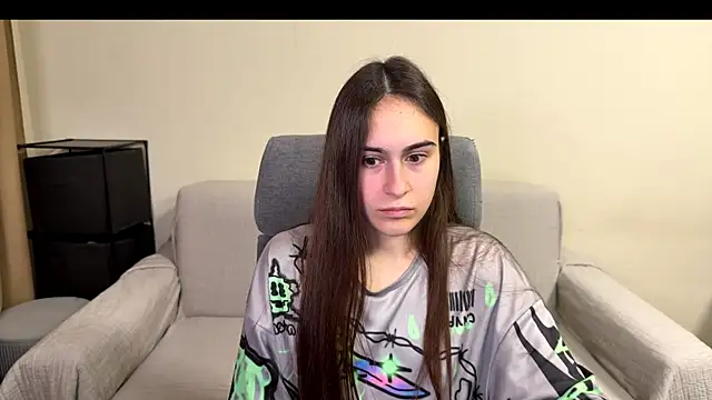 AliceKolltt online show from December 3, 2:37 pm