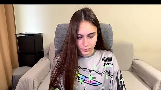 AliceKolltt online show from December 4, 11:52 am