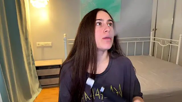 AliceKolltt online show from July 20, 7:55 am