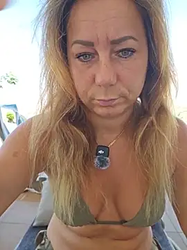 angela 88 online show from July 3, 10:43 am