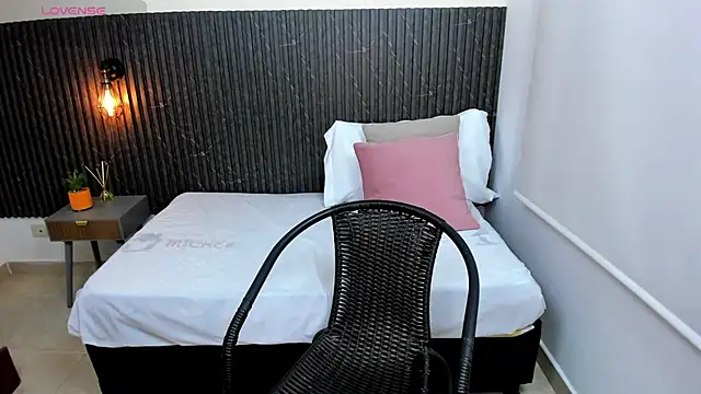 Aabby lee online show from March 9, 4:00 pm