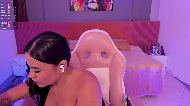 katia bigboobs1 online show from April 28, 6:24 pm