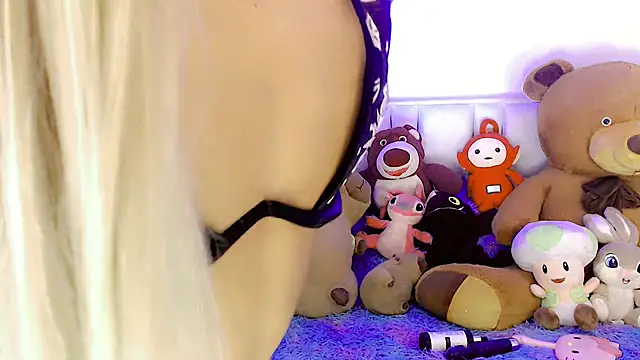 Snapshot of amal_baddell chatting on March 3, 1:10 am amal baddell online show from March 3, 1:10 am