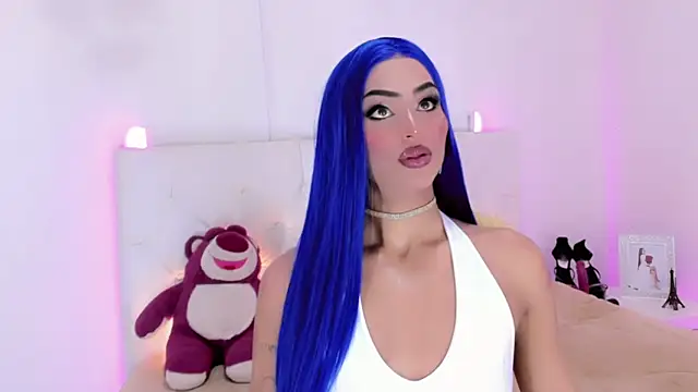 Snapshot of amal_baddell chatting on November 9, 2:43 am amal baddell online show from November 9, 2:43 am