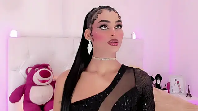 Snapshot of amal_baddell chatting on November 10, 8:19 pm amal baddell online show from November 10, 8:19 pm