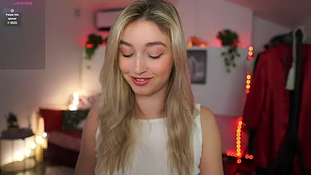 Snapshot of Alexis___Texas chatting on February 1, 2:13 pm Alexis Texas online show from February 1, 2:13 pm