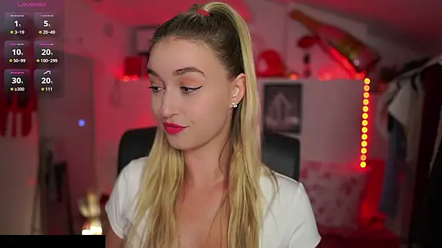 Snapshot of Alexis___Texas chatting on September 12, 6:41 pm Alexis Texas online show from September 12, 6:41 pm