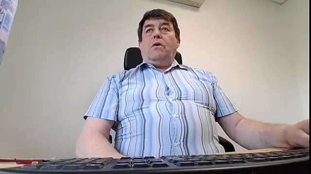 sympatrique online show from June 8, 8:04 am