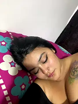 Snapshot of alina_stark chatting on November 30, 12:53 pm alina stark online show from November 30, 12:53 pm