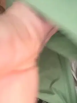 Snapshot of Frank22xx chatting on October 11, 6:56 am Frank22xx online show from October 11, 6:56 am