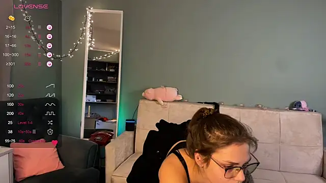 HumbleJess online show from April 29, 4:11 pm