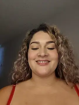 Sara smiiith211 online show from March 8, 3:38 pm