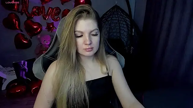 lily williamss online show from February 19, 3:06 am