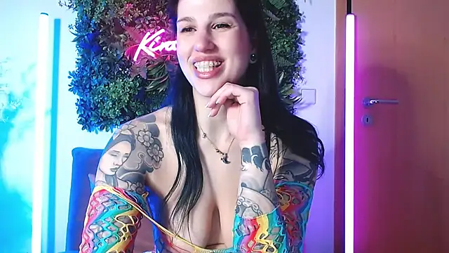 KiraKane1 online show from January 11, 8:00 am