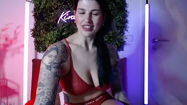 KiraKane1 online show from February 21, 5:56 am