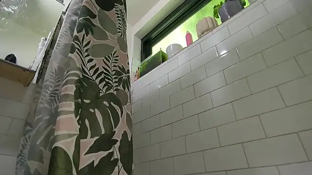 bukkakebae1 online show from December 3, 3:30 am