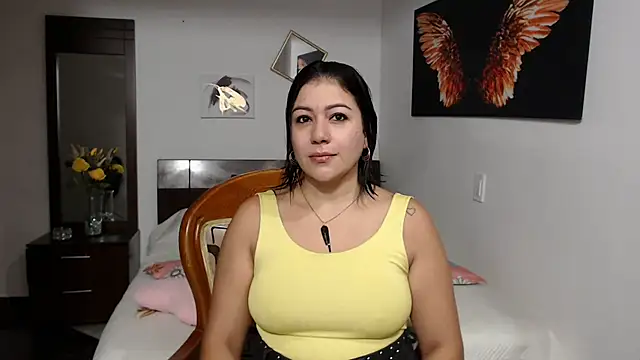 EmilyPeytonn online show from March 19, 10:33 am