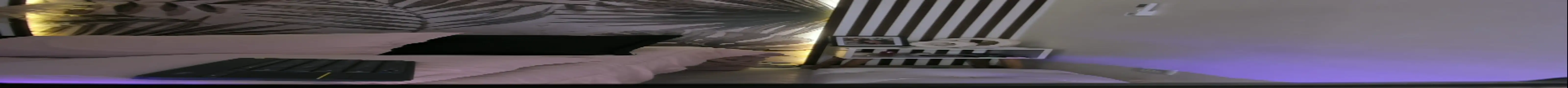 Samaantha-White online show from July 18, 11:36 am