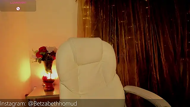 Snapshot of BetzabethHomud0 chatting on January 11, 11:02 am BetzabethHomud0 online show from January 11, 11:02 am