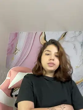 Snapshot of Lia_sex69 chatting on March 8, 8:11 am Lia sex69 online show from March 8, 8:11 am