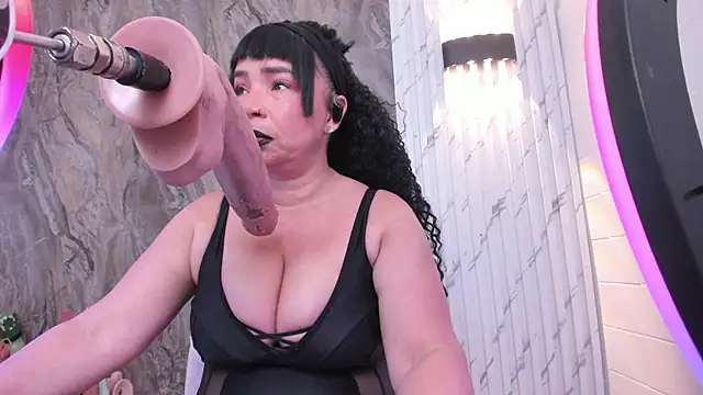 annie wigg online show from November 4, 3:27 am