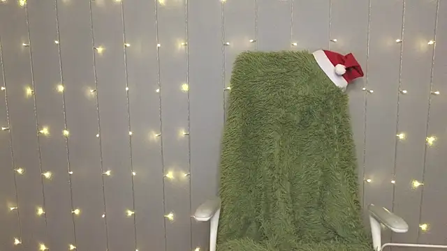 Snapshot of kortny_yo chatting on December 15, 11:09 pm kortny yo online show from December 15, 11:09 pm