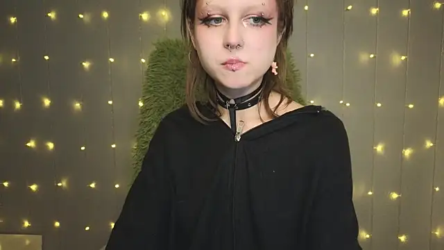 Snapshot of kortny_yo chatting on January 26, 2:45 am kortny yo online show from January 26, 2:45 am