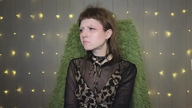 Snapshot of kortny_yo chatting on February 14, 10:28 am kortny yo online show from February 14, 10:28 am