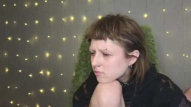 Snapshot of kortny_yo chatting on February 14, 9:43 pm kortny yo online show from February 14, 9:43 pm