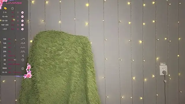 Snapshot of kortny_yo chatting on March 23, 12:04 am kortny yo online show from March 23, 12:04 am