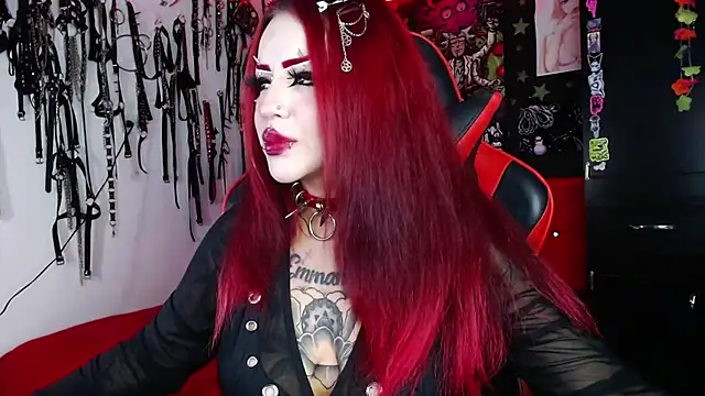 Snapshot of jannaink_ chatting on December 26, 10:20 pm jannaink online show from December 26, 10:20 pm