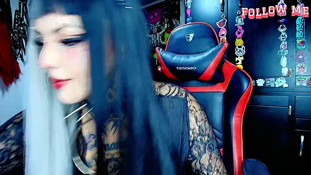 Snapshot of jannaink_ chatting on November 13, 11:58 pm jannaink online show from November 13, 11:58 pm