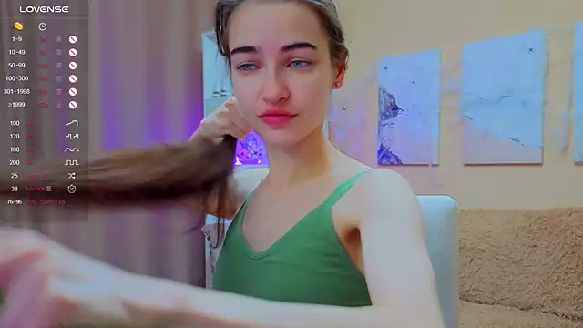 Snapshot of AstoriyaNight chatting on November 6, 4:57 am AstoriyaNight online show from November 6, 4:57 am