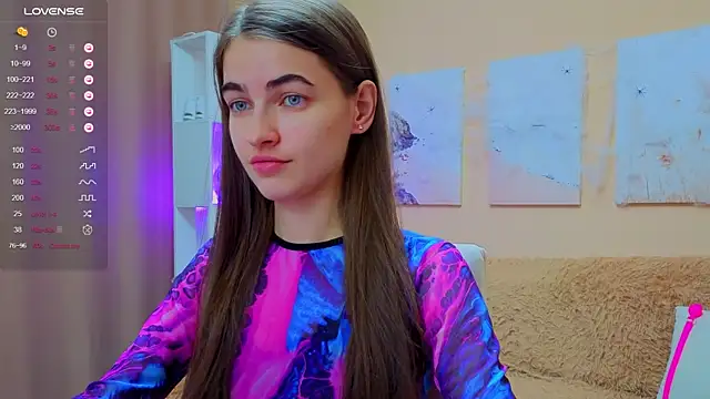 Snapshot of AstoriyaNight chatting on November 15, 9:06 am AstoriyaNight online show from November 15, 9:06 am