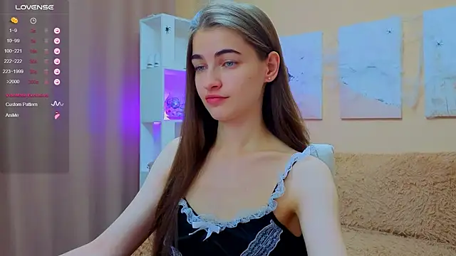 Snapshot of AstoriyaNight chatting on November 20, 10:04 am AstoriyaNight online show from November 20, 10:04 am